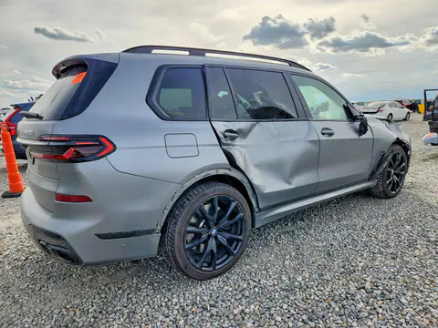 2025 BMW X7 VIN 5UX33EM08S9Y52072 фото 3