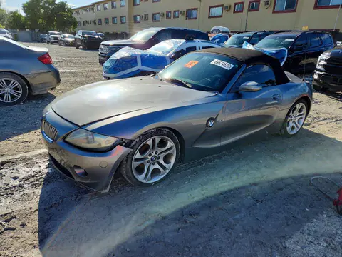 4USBT53545LT28140 — 2005 BMW Z4, Биологическая или химическая опасность (Biohazard/Chemical), фото до ремонта