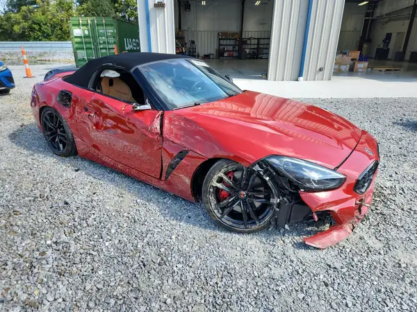 WBAHF9C05SWY42279 — 2025 BMW Z4, фото 4 с аукциона Copart, Боковая часть