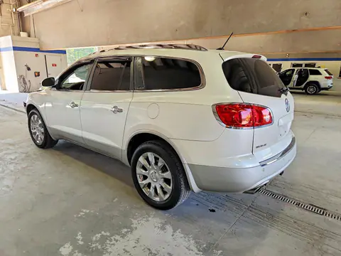 2011 BUICK ENCLAVE VIN 5GAKRCED3BJ102595 фото 2