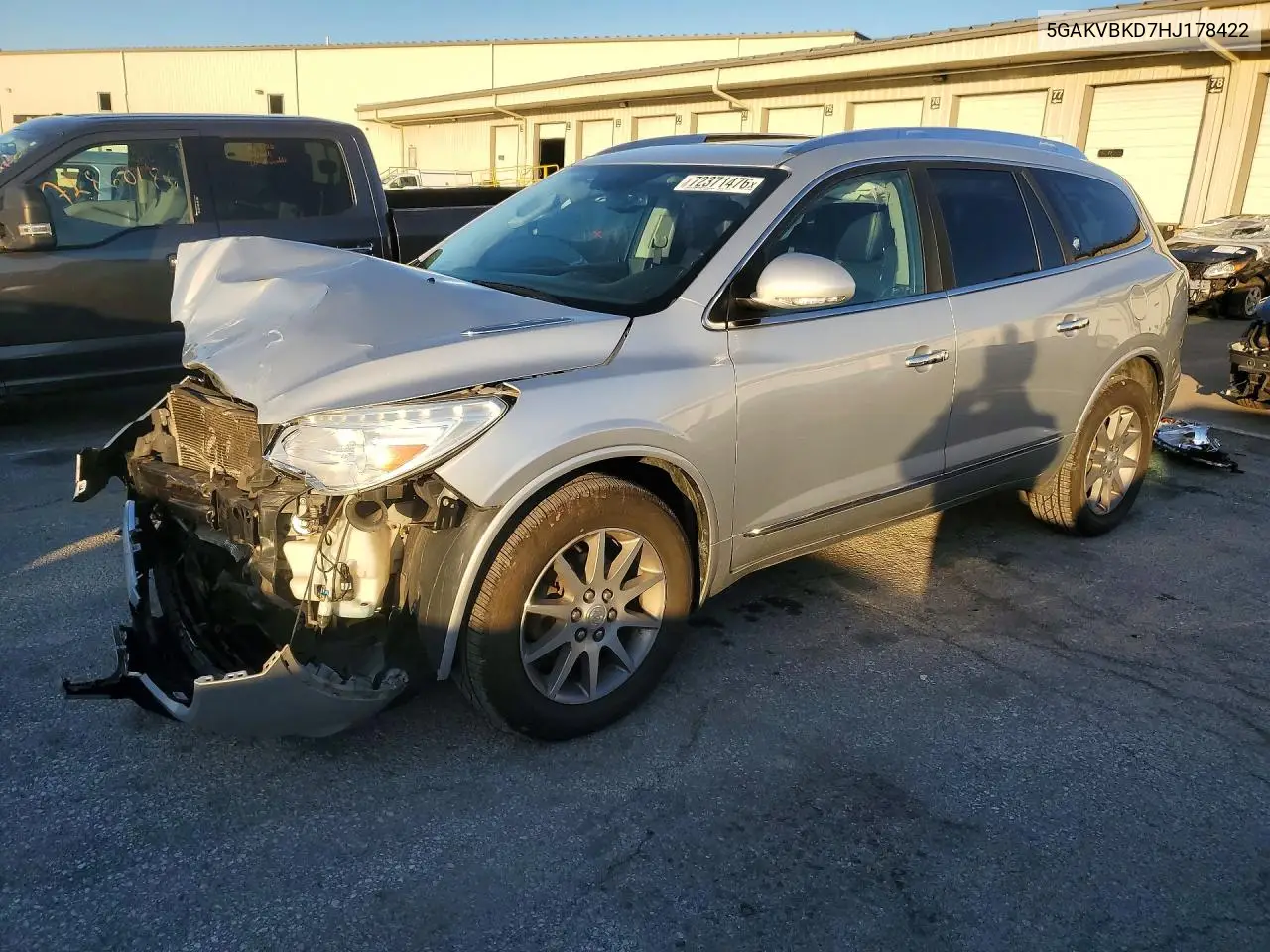 2017 Buick Enclave VIN 5GAKVBKD7HJ178422 фото 1