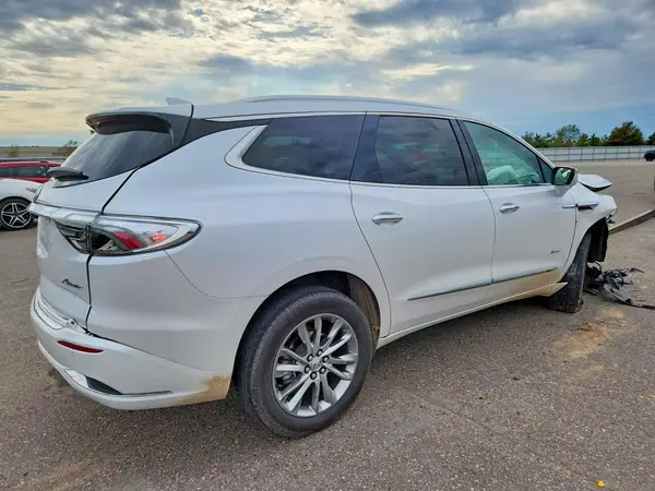 5GAEVCKW4PJ209919 — 2023 Buick Enclave, фото 3 с аукциона Copart, Передняя часть