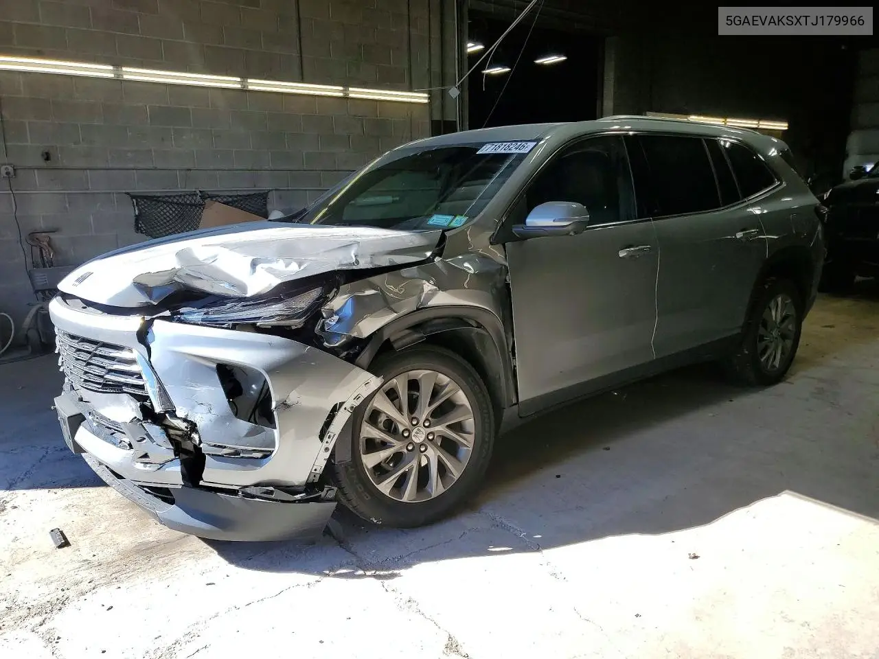 2026 Buick Enclave Preferred VIN 5GAEVAKSXTJ179966 фото 1