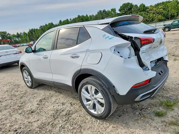 KL4AMCSL1TB236242 — 2026 Buick Encore GX, фото 2 с аукциона Copart 30.09.2026, Задняя часть