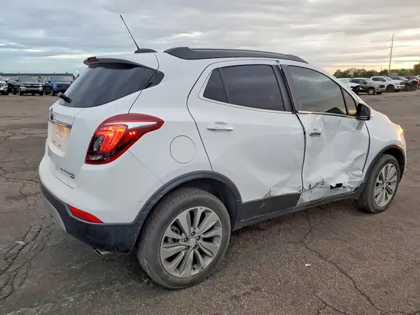 KL4CJESB8JB672183 — 2018 Buick Encore, фото 3 с аукциона Copart, Боковая часть