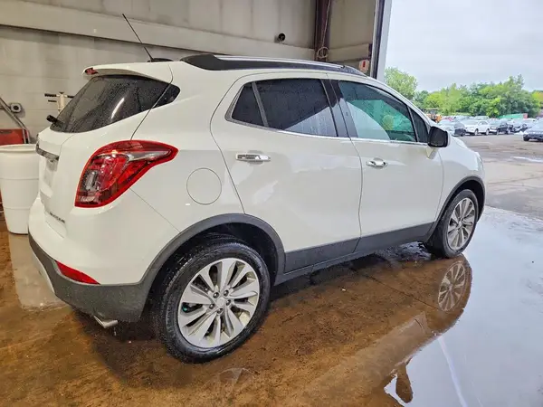 KL4CJASB3LB070691 — 2020 Buick Encore, фото 3 с аукциона Copart, Повреждения снизу