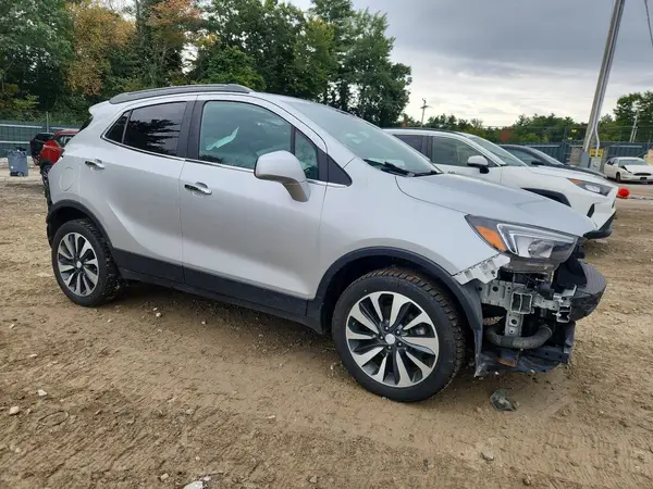 KL4CJESB8MB358361 — 2021 Buick Encore, фото 4 с аукциона Copart, Передняя часть