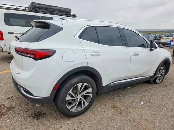 LRBFZNR41MD149002 — 2021 Buick Envision, фото 3 с аукциона Copart, Передняя часть