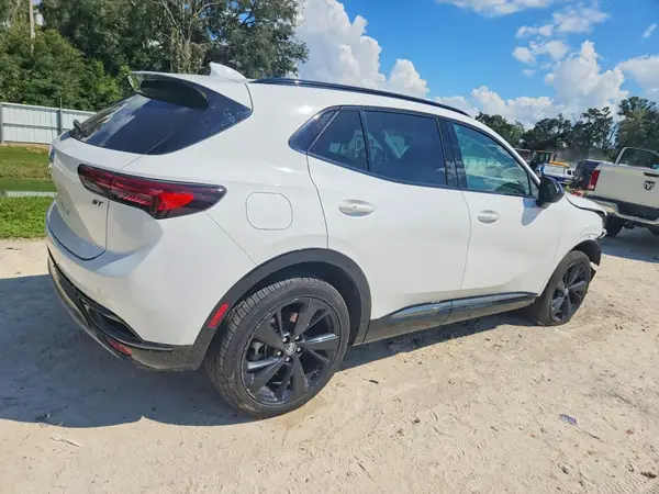 LRBFZNR49ND128805 — 2022 Buick Envision, фото 3 с аукциона Copart 13.10.2026, Передняя часть