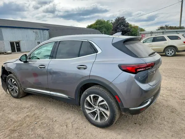 LRBFZNR45ND016163 — 2022 Buick Envision, фото 2 с аукциона Copart, Передняя часть