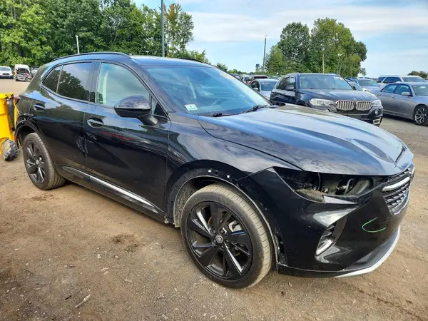 LRBAZLR49PD068137 — 2023 Buick Envision, фото 4 с аукциона Copart, Передняя часть