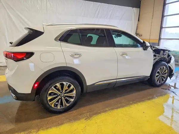 LRBFZME43RD075394 — 2024 Buick Envision, фото 3 с аукциона Copart 30.09.2026, Передняя часть