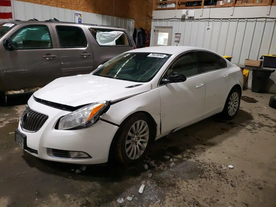 2G4GR5EK1C9140267 Buick Regal 2012 — повреждение Передняя часть, фото до ремонта
