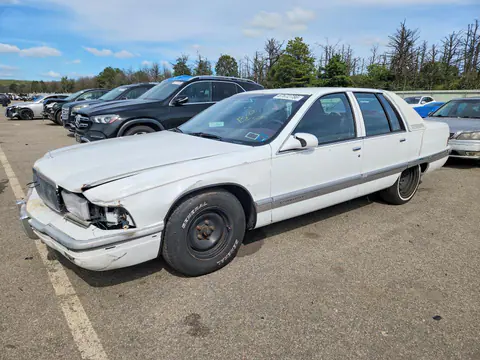 1G4BT52P1SR422974 — 1995 Buick Roadmaster, Передняя часть (Front End), фото до ремонта