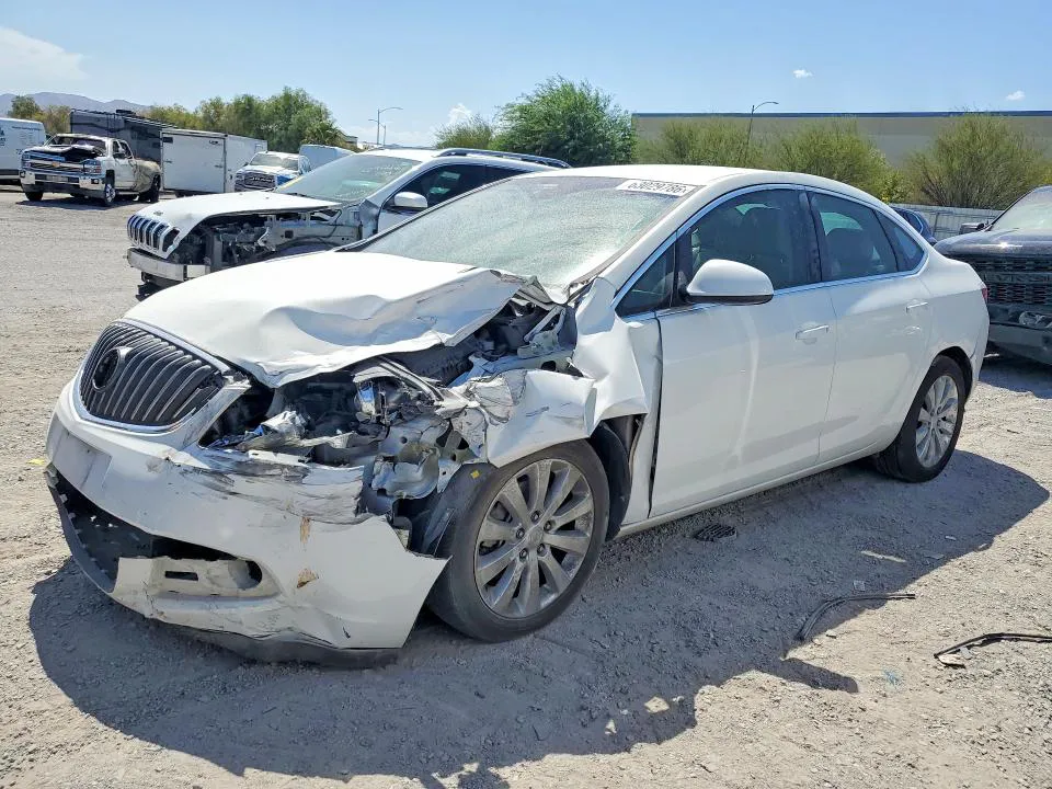 2015 Buick Verano VIN 1G4PP5SKXF4211645 фото 1