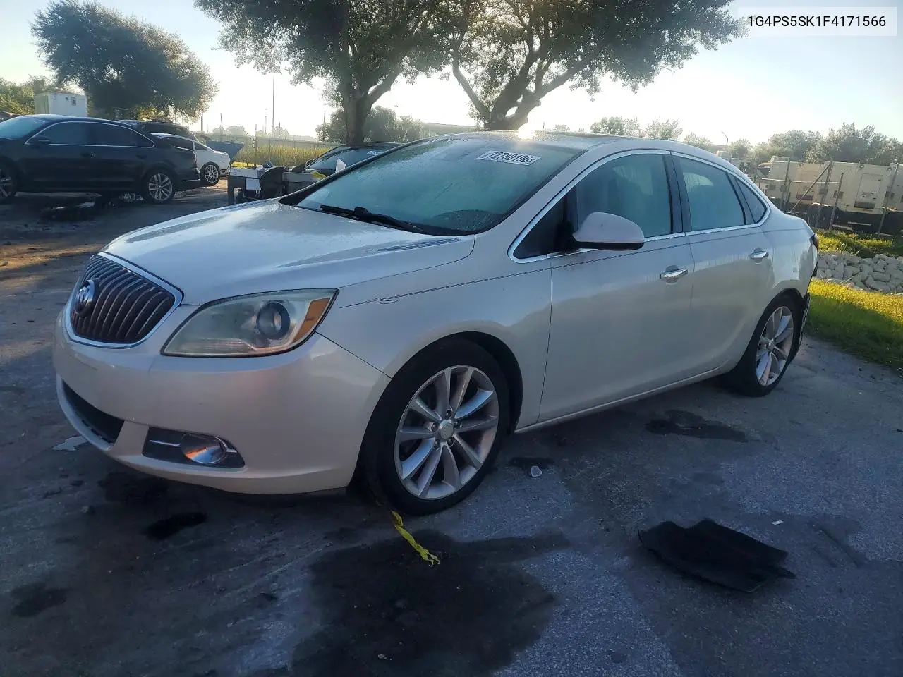 2015 Buick Verano VIN 1G4PS5SK1F4171566 фото 1