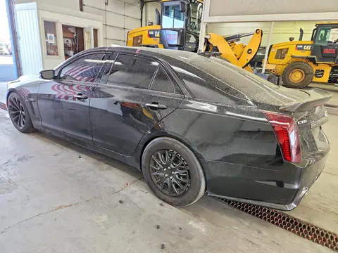2017 Cadillac CTS-V VIN 1G6A15S67H0173190 фото 2