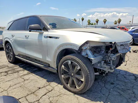 2025 Cadillac Escalade Iq VIN 1GYTEEKL2SU107026 фото 4
