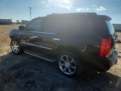 1GYFC13239R114842 — 2009 Cadillac Escalade, фото 2 с аукциона Copart 16.10.2026, Передняя часть