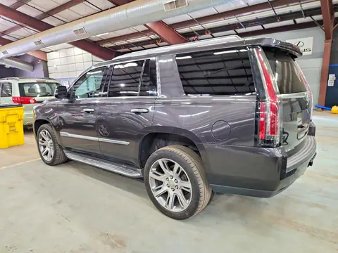 2015 Cadillac Escalade VIN 1GYS4MKJ4FR722886 фото 2