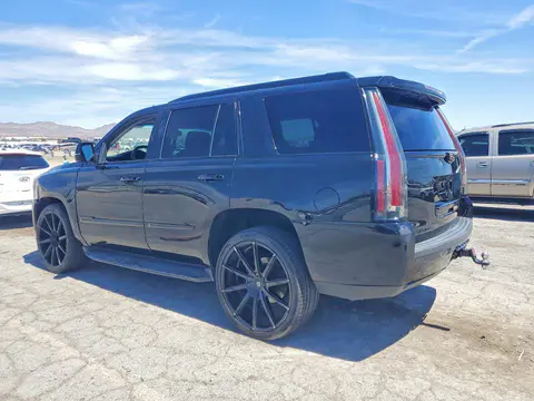 2017 Cadillac Escalade VIN 1GYS3AKJ3HR288609 фото 2