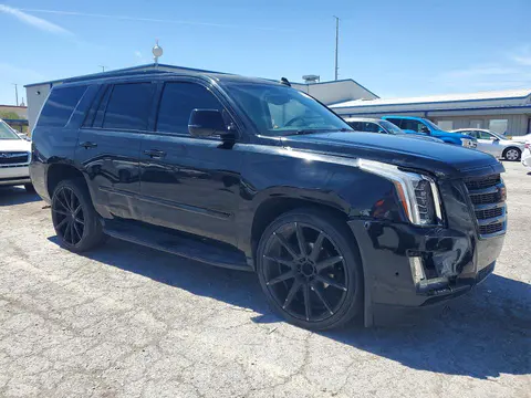 2017 Cadillac Escalade VIN 1GYS3AKJ3HR288609 фото 4