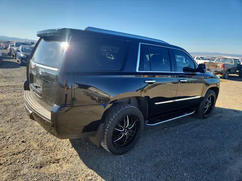 2017 Cadillac Escalade VIN 1GYS4BKJXHR163402 фото 3