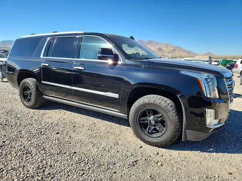 2017 CADILLAC ESCALADE VIN 1GYS4KKJ3HR214996 фото 4