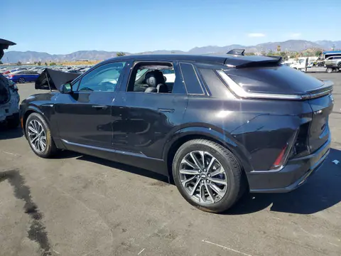 2026 Cadillac Lyriq VIN 1GYKPWRL7TZ300200 фото 2