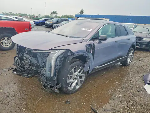3GYK3BMR9SS211305 — 2025 Cadillac Optiq, Передняя часть (Front End), фото до ремонта