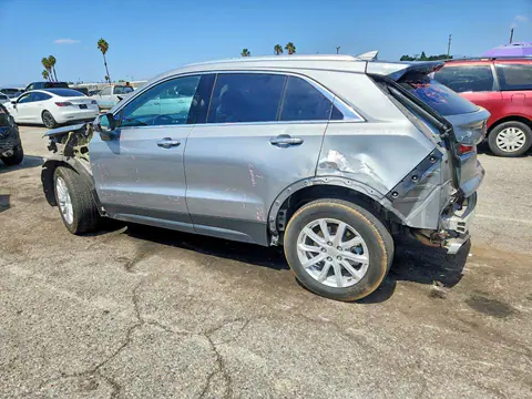 2023 Cadillac XT4 VIN 1GYAZAR48PF108809 фото 2