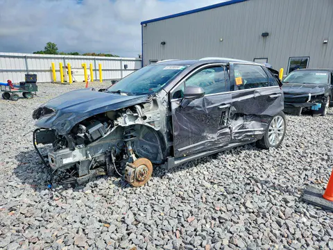 1GYKNFRS4HZ227159 — 2017 Cadillac XT5, Град (Hail), фото до ремонта