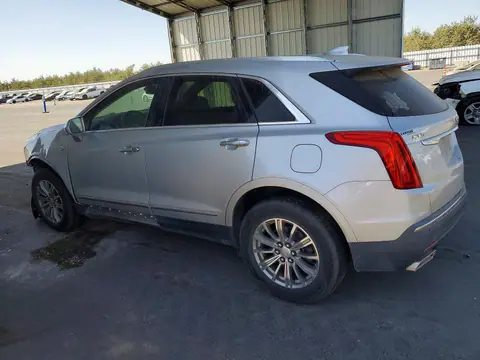 2018 Cadillac XT5 VIN 1GYKNCRS0JZ114958 фото 2