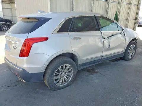 2018 Cadillac XT5 VIN 1GYKNCRS0JZ114958 фото 3