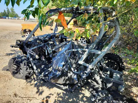 2016 Can-Am Commander VIN 3JBKKAP2XGJ001748 фото 3