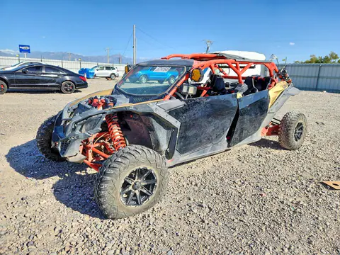 3JBVNAW21HK000652 — 2017 Can-Am Maverick X3 MAX, Мелкие вмятины и царапины (Minor Dent/Scratches), фото до ремонта