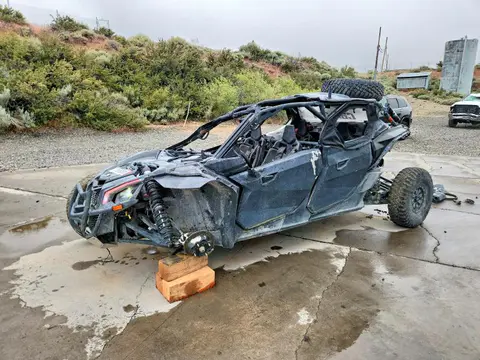 2021 Can-Am Maverick X3 Max VIN 3JBVNAV28MK000143 фото 2