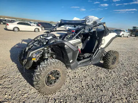 2019 Can-Am Maverick X3 VIN 3JBVGAW40KK000323 фото 2