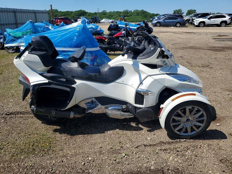 2014 CAN-AM SPYDER ROADSTER VIN 2BXNBDD18EV002674 фото 1