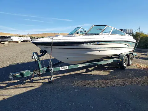 FGBU4244F999 — 1999 Chaparral BOAT, Естественный износ (Normal Wear), фото до ремонта
