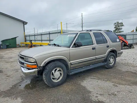 1GNDT13W8X2156761 — 1999 Chevrolet Blazer, Передняя часть (Front End), фото до ремонта