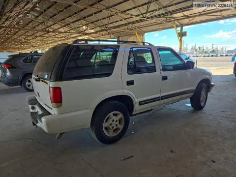 2001 Chevrolet Blazer VIN 1GNDT13W612228421 фото 3