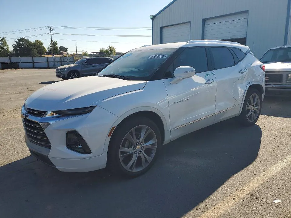2020 Chevrolet Blazer VIN 3GNKBLRS8LS568350 фото 1