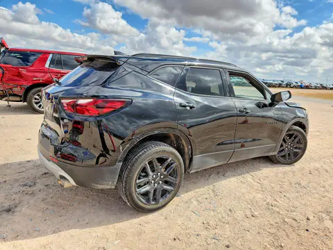 2022 Chevrolet Blazer VIN 3GNKBCR43NS165767 фото 3