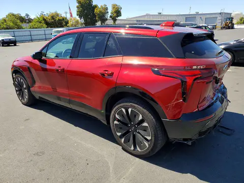 2024 Chevrolet Blazer VIN 3GNKDCRJ8RS216749 фото 2
