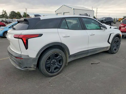 2025 Chevrolet Blazer VIN 3GNKDFRL6SS194369 фото 3