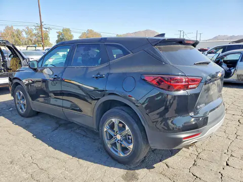 2025 Chevrolet Blazer VIN 3GNKBCR42SS221399 фото 2