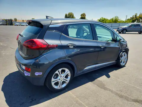 1G1FW6S06J4140484 — 2018 Chevrolet BOLT EV, фото 3 с аукциона Copart 14.10.2026, Передняя часть