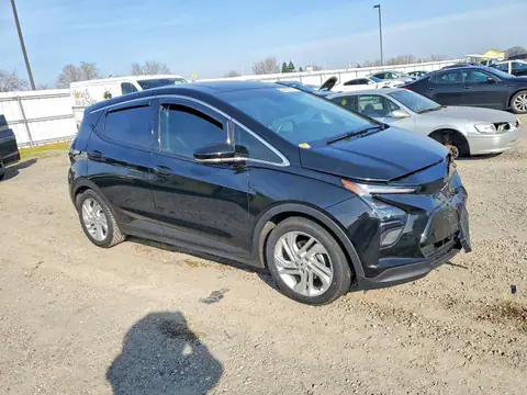 1G1FW6S02P4190355 — 2023 Chevrolet BOLT EV, фото 4 с аукциона Copart 13.10.2026, Передняя часть