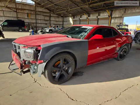2G1FB1E39D9239886 — 2013 Chevrolet Camaro, Задняя часть, фото до ремонта